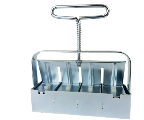 labrooke soil blocker